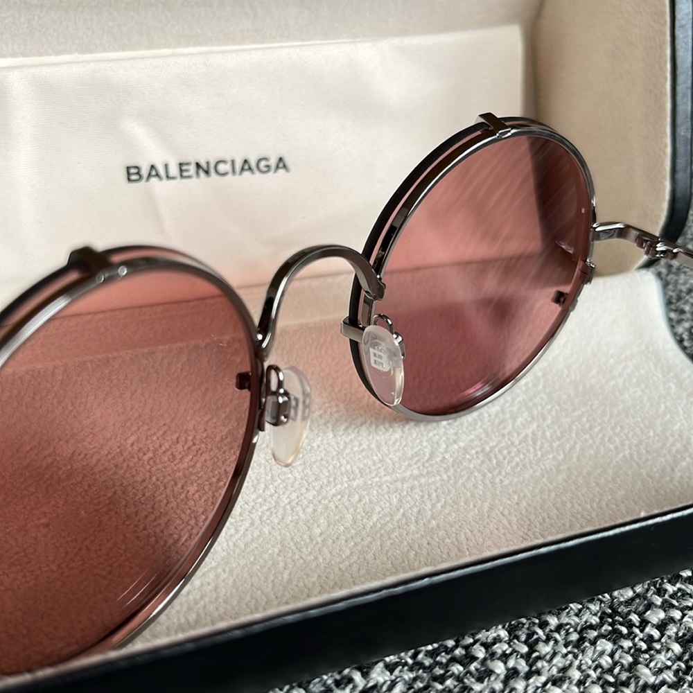 NEW Balenciaga retro round monochromatic metal sunglasses in brown / red - Picture 4 of 8